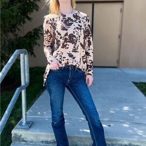 Stylish Brown Patterned Blouse